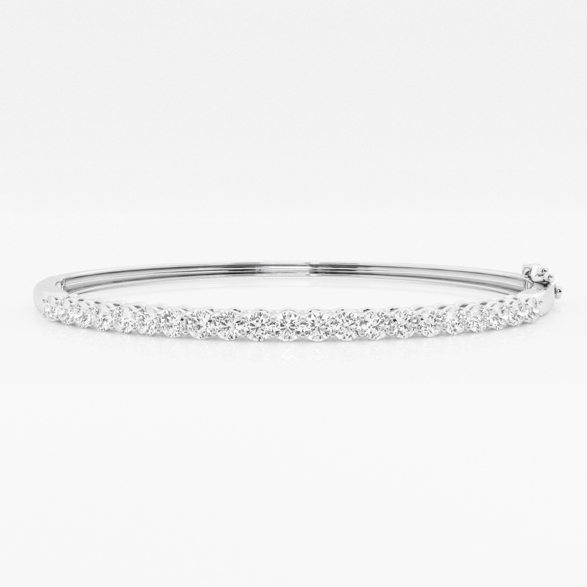 (2 CT TW) Round cut Bangle Bracelet