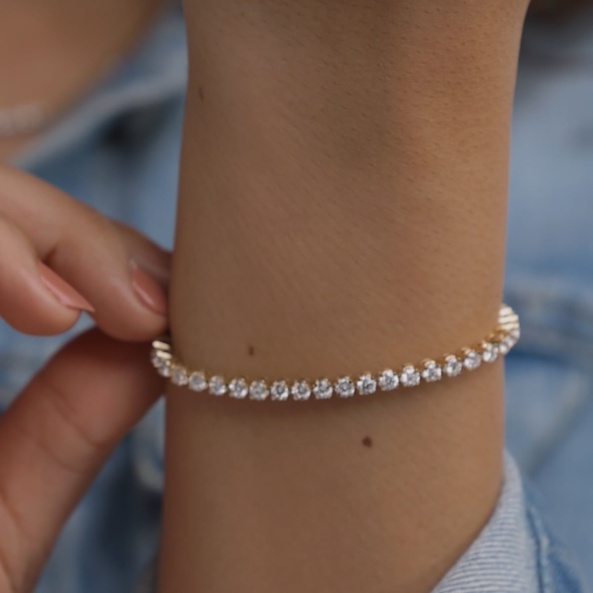 Round Moissanite Four-Prong Tennis Bracelet – view 6