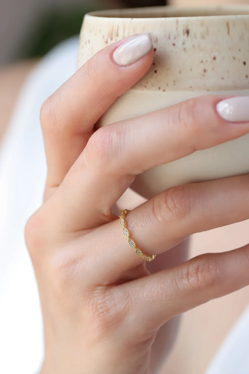 Decorative Eternity Band (1/10 TCW) – view 2