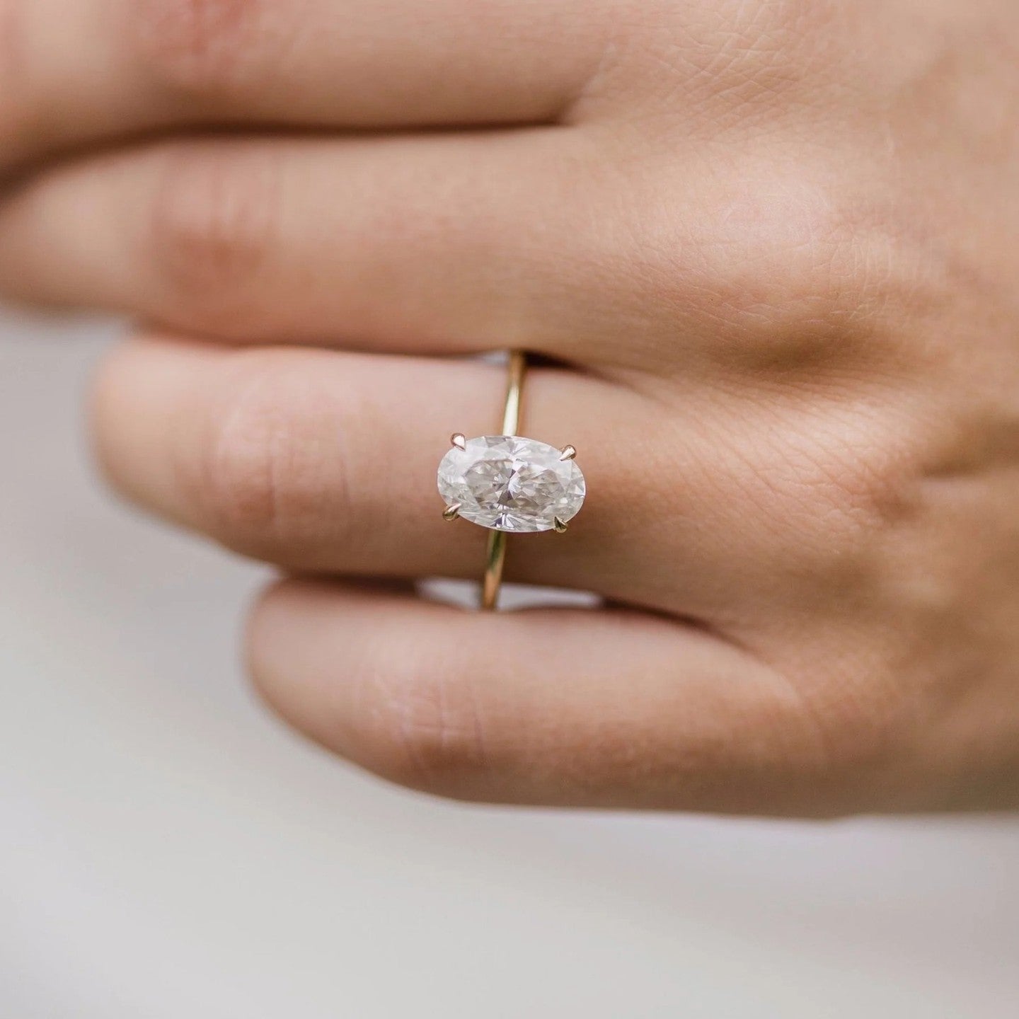4.0 Carat Oval Solitaire Band – view 4