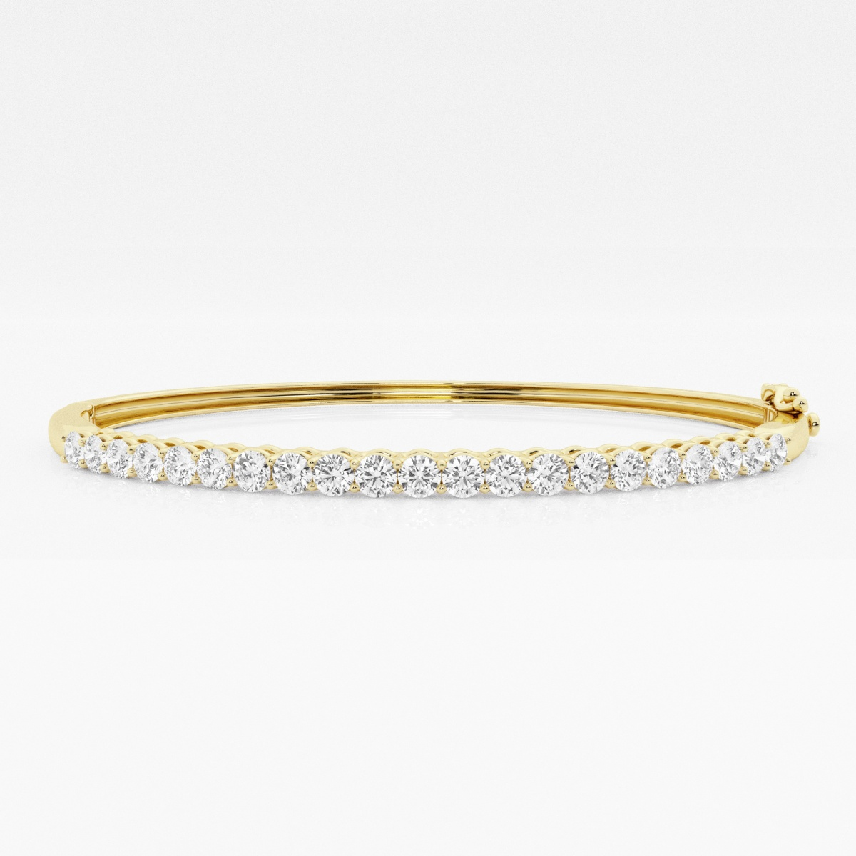 (2 CT TW) Round cut Bangle Bracelet