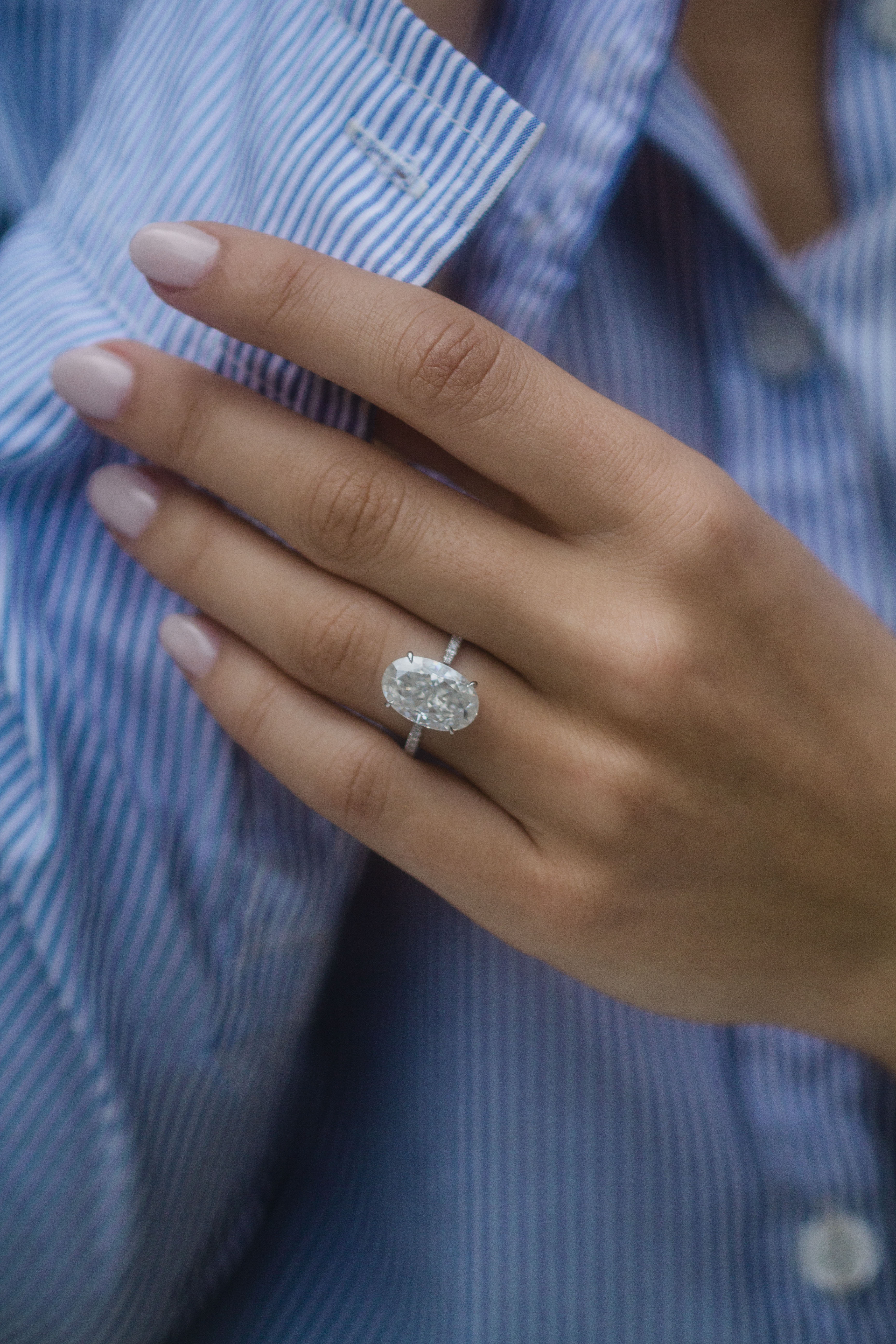 3 Carat Oval Cut with Knife Edge Micro Pavé Band – view 6